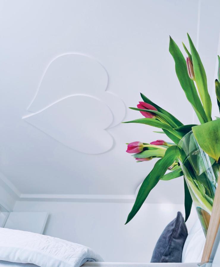 ליוטומר Luxe Apartments מראה חיצוני תמונה