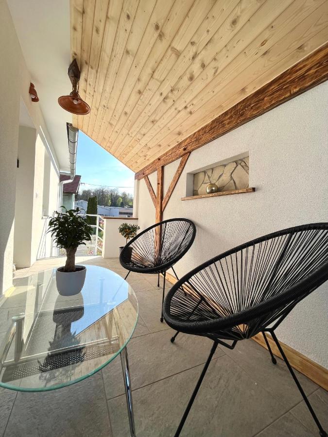ליוטומר Luxe Apartments מראה חיצוני תמונה