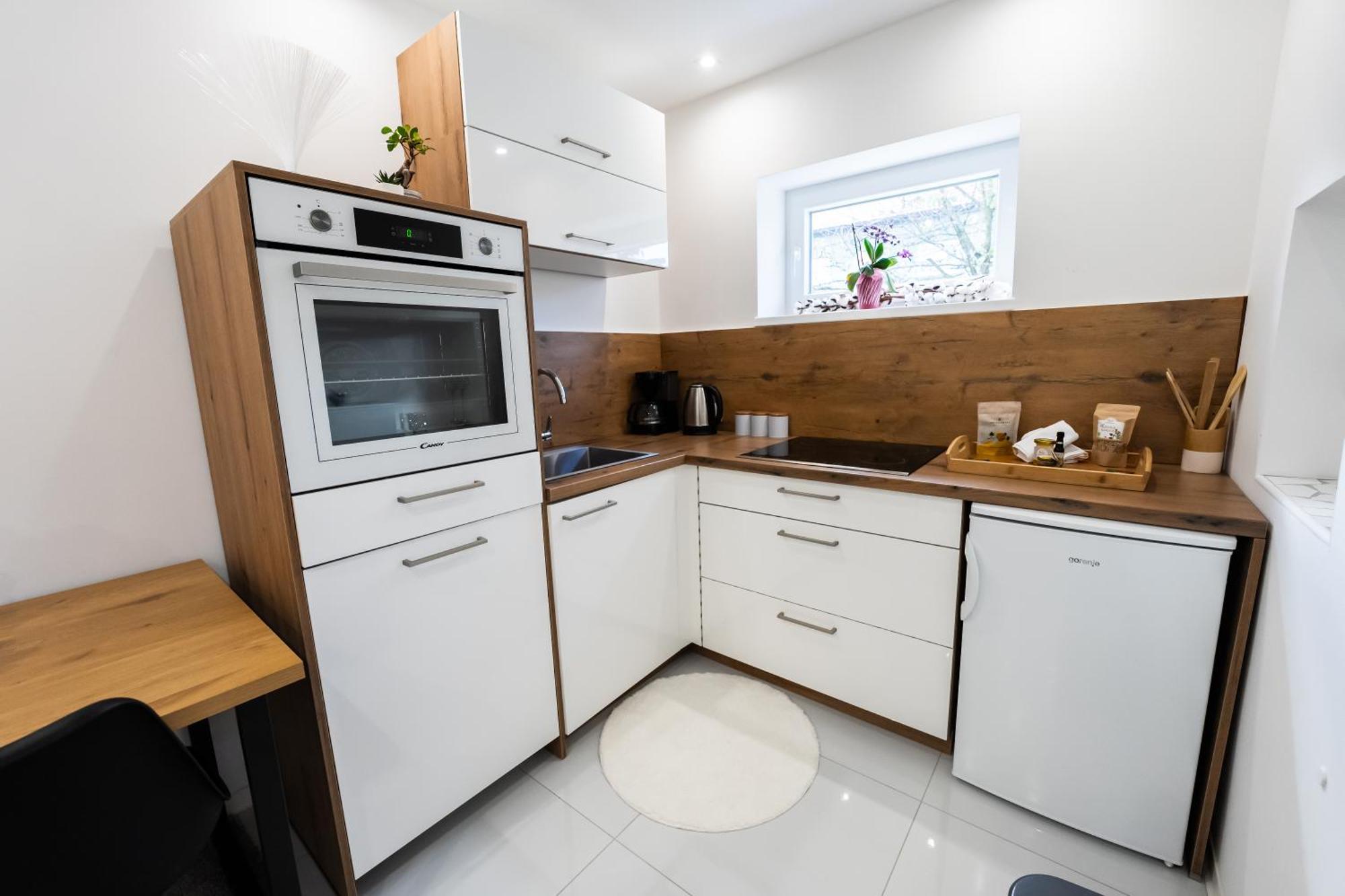 ליוטומר Luxe Apartments חדר תמונה